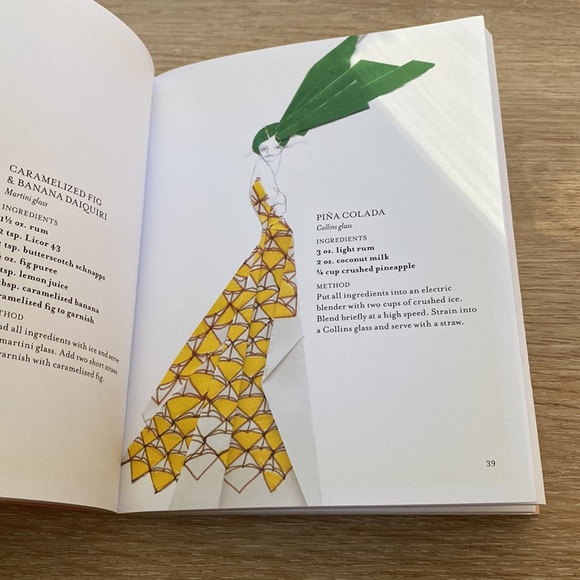 The Cocktail Book: 200 Fabulous Drinks by Jane Rocca - Picture 3 of 4